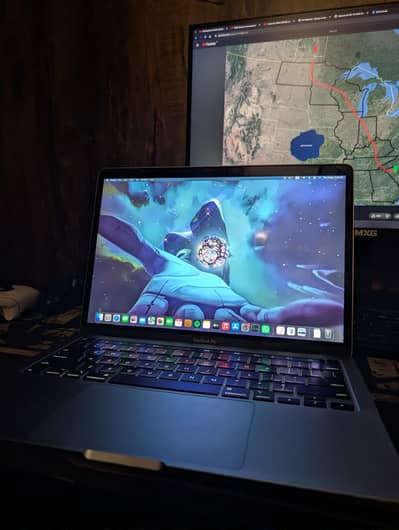 MacBook Pro 2020 w/ touchbar mint