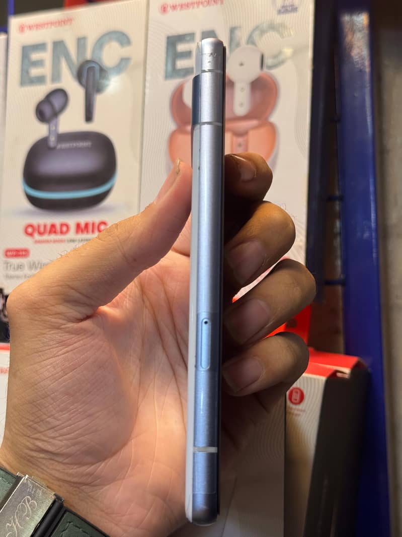 Google Pixel 7a 3