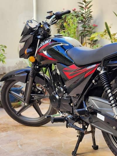 suzuki GR Lush Condition powerfull engine smooth & Conformt Ride