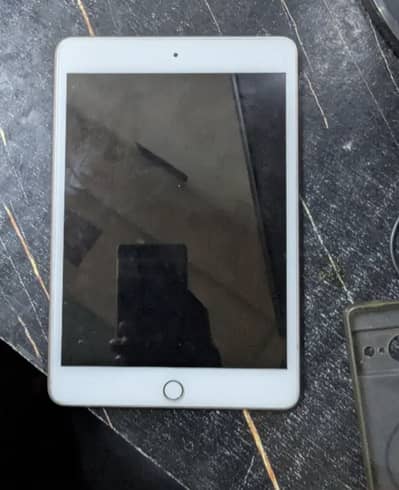 I pad mini 4 128gb