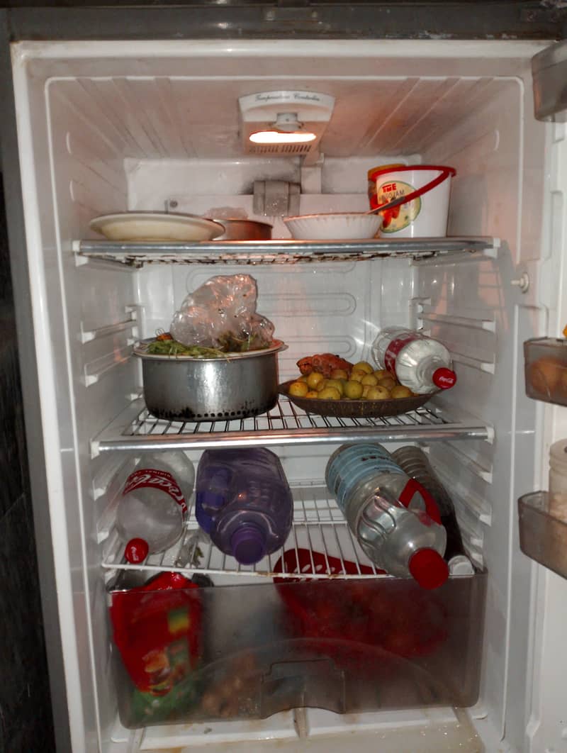 Dawlance Refrigerator. . 7