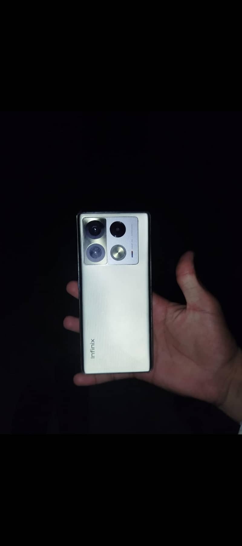 Infinix Note 40 Pro 3