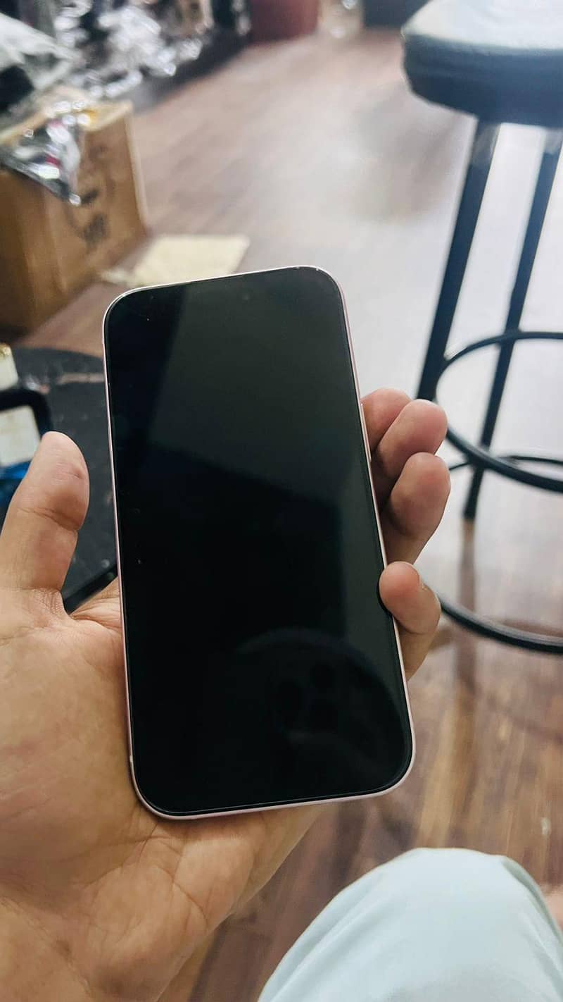 Apple iPhone 15 1