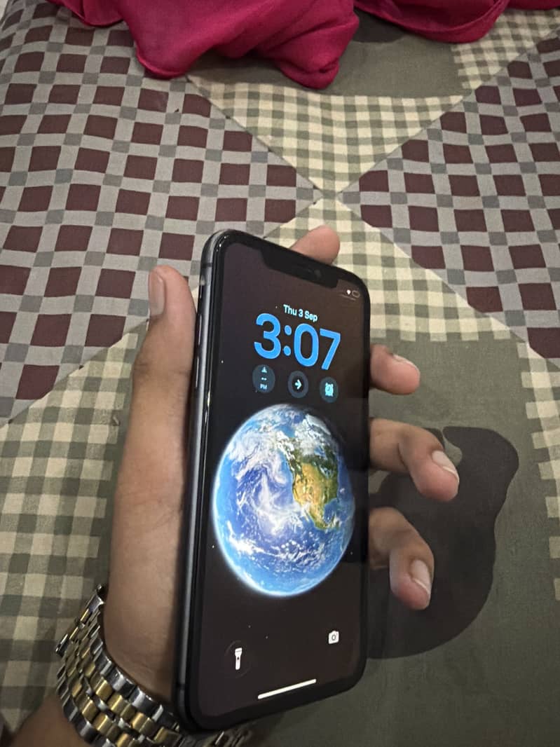 Apple iPhone 11 2