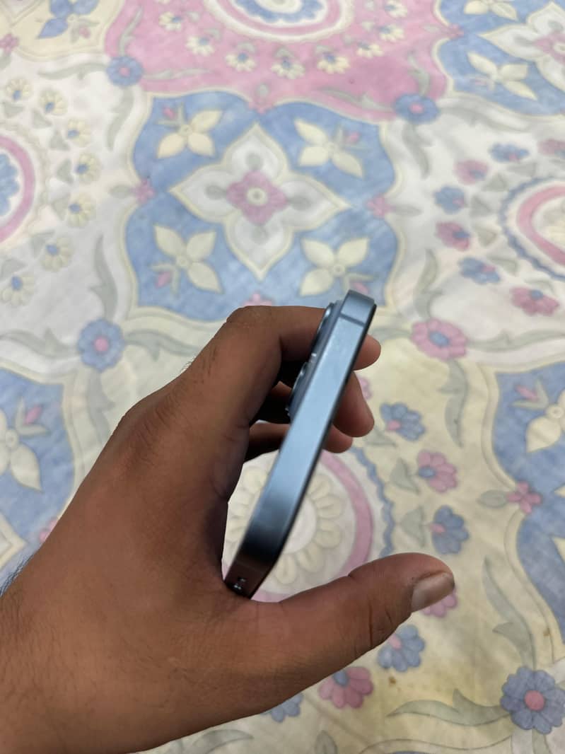Apple iPhone 14 plus 4