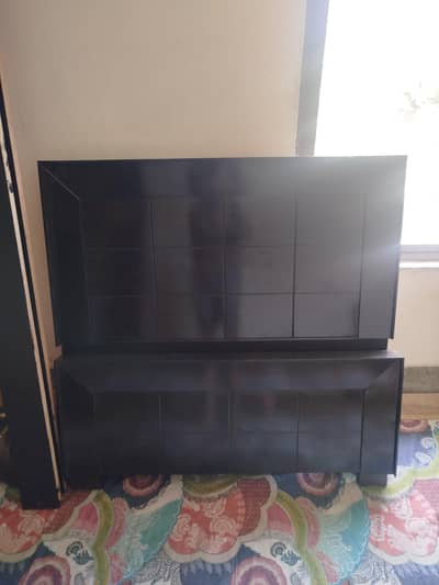 I'm selling brand new single bed 03021443051