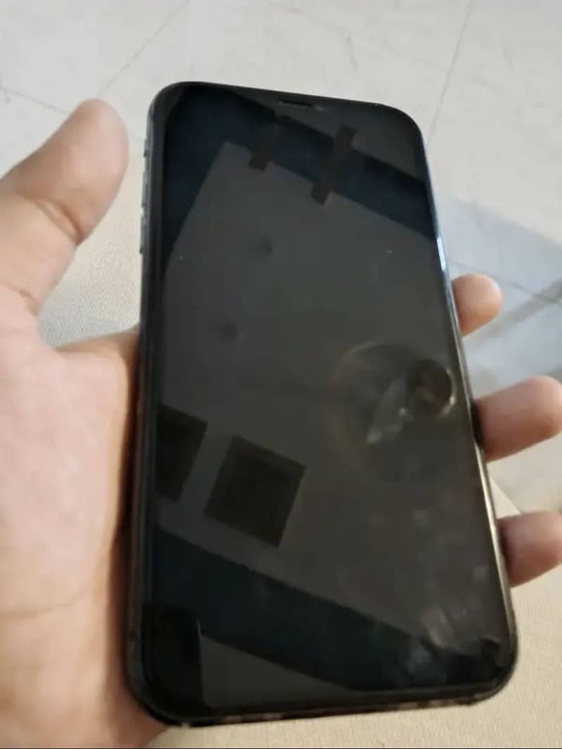 Apple iPhone 11 2
