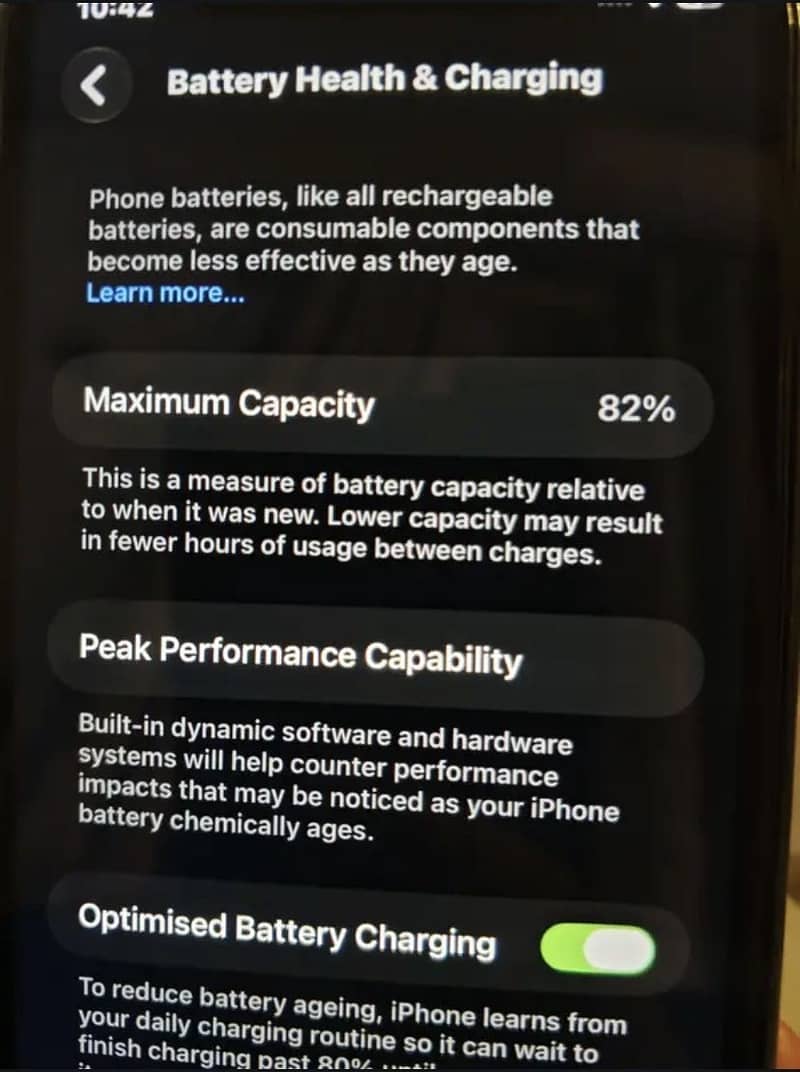 Apple iPhone 11 4