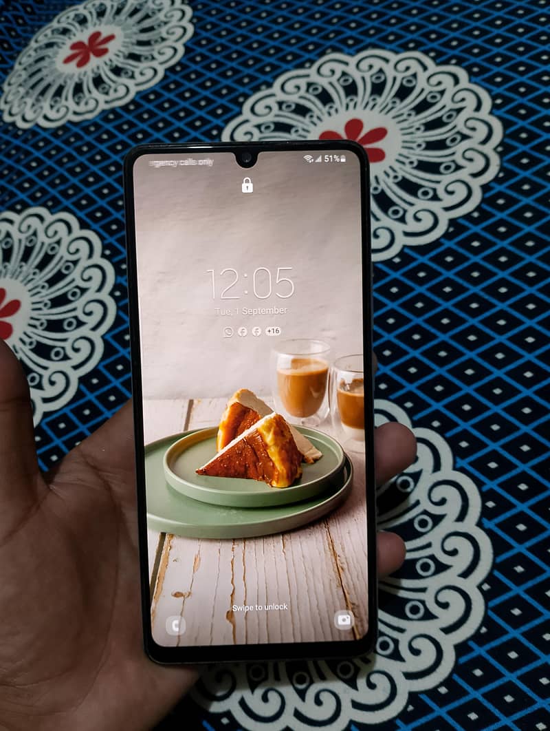 OPPO A74 0