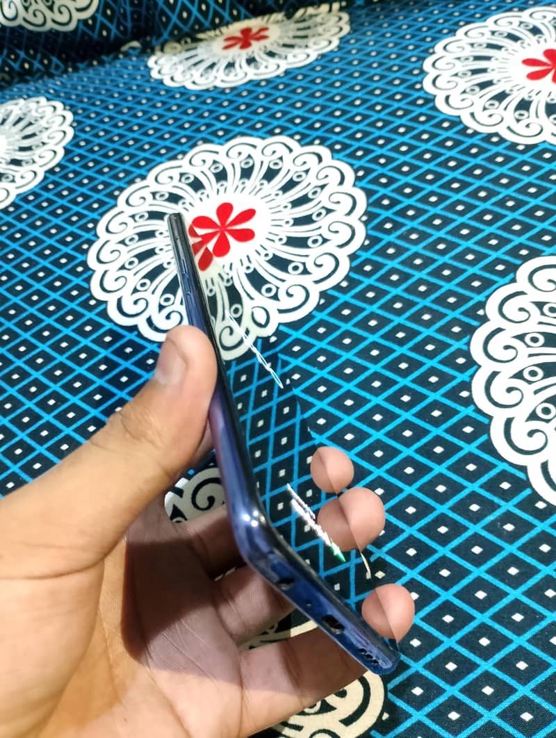 OPPO A74 4