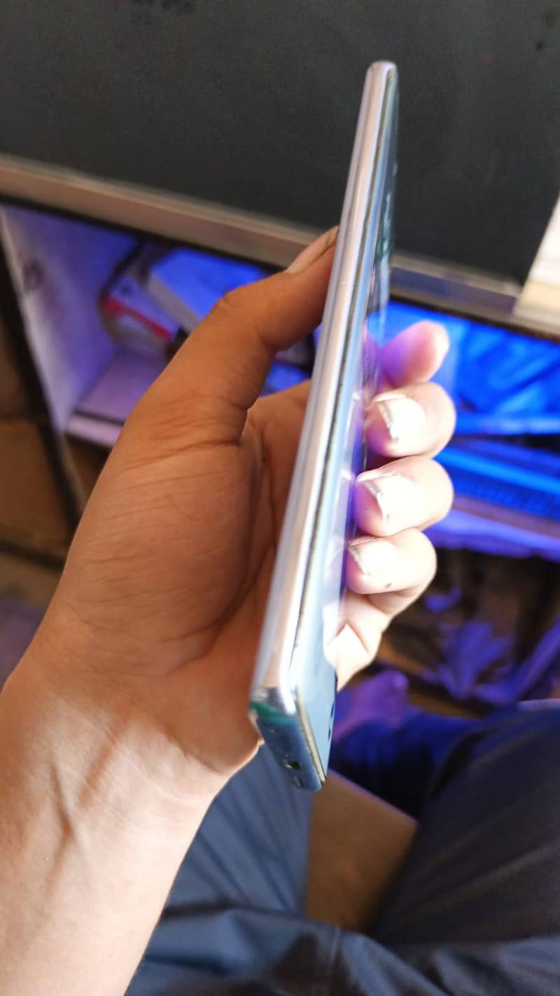 Tecno CAMON 30S 8