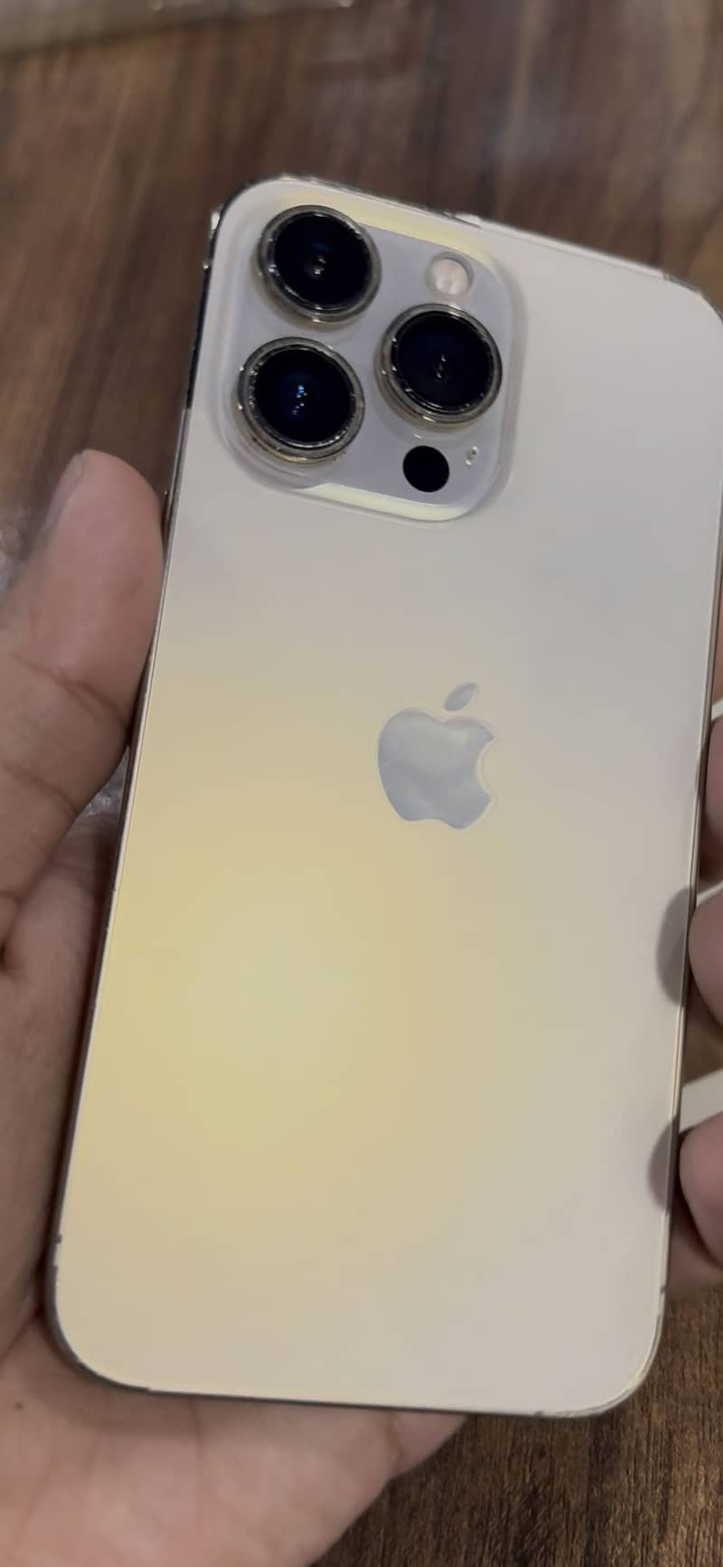 Apple iPhone 13 Pro 0