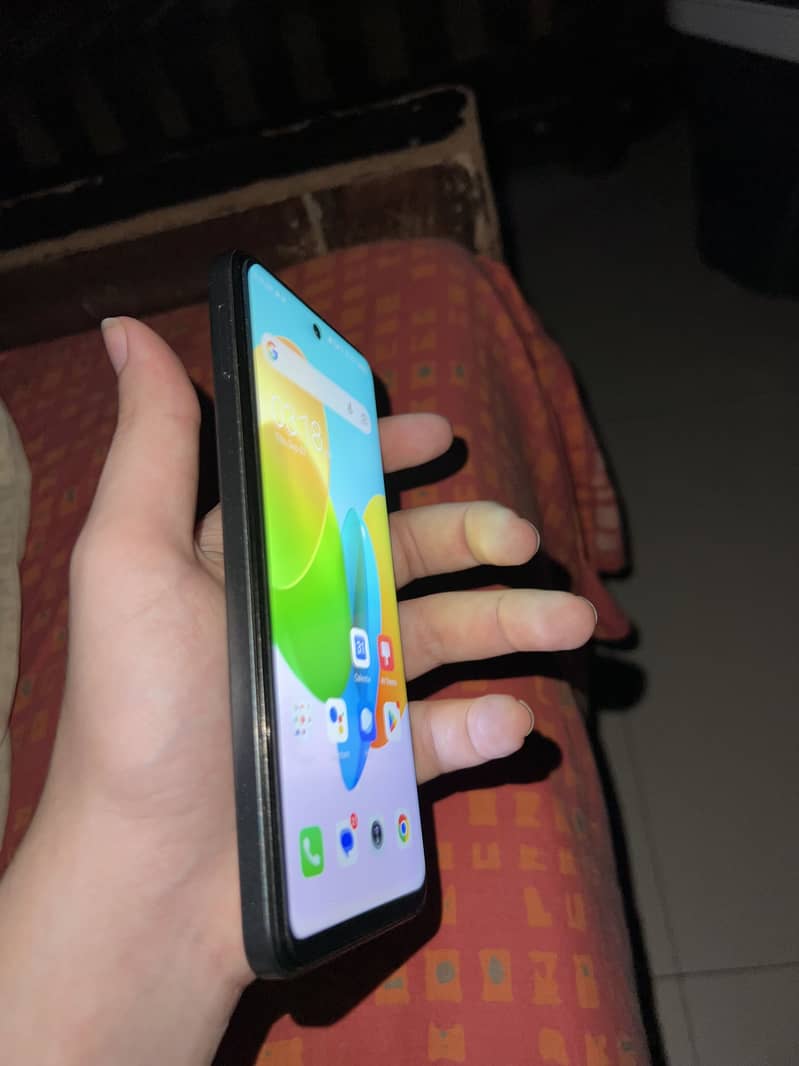 Tecno Spark 20C 4