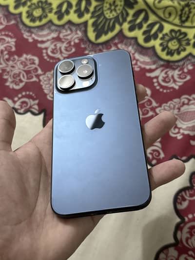 Apple iPhone 15 Pro Max 256 JV Clean With BoX