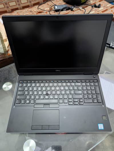 Dell precision 7530 i7 8th H 4GB Nvidia Quadro