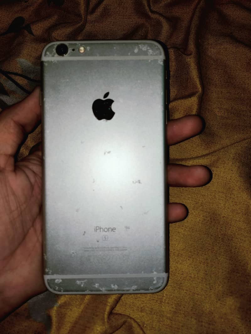 Apple iPhone 6S Plus 1