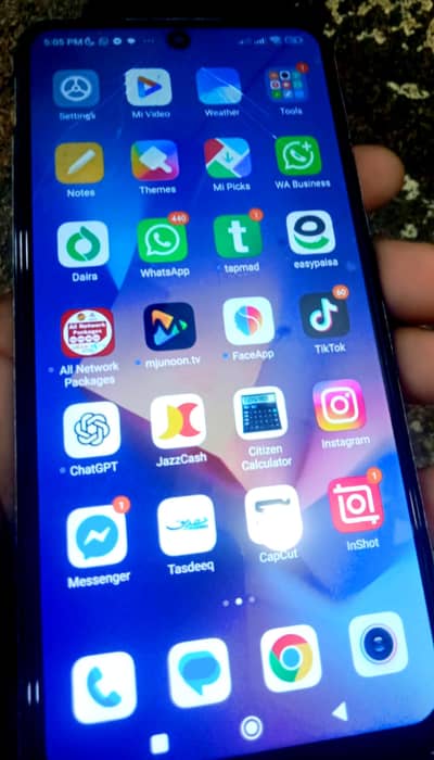 radmi note 10 panel touch crack only mobile CNIC copy 03103572590