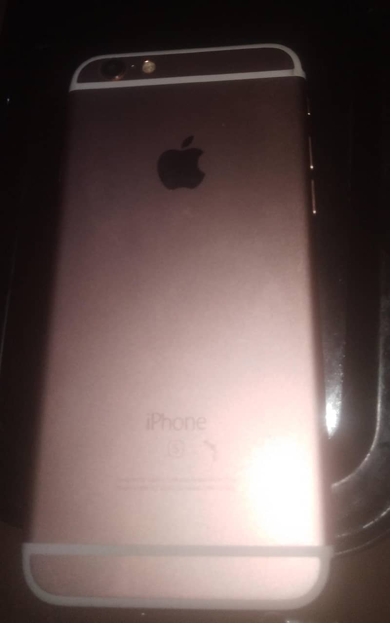 Apple iPhone 6S Plus 7