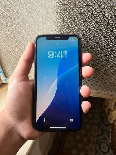 Apple iPhone XR