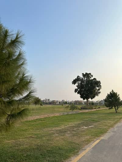 10 Marla Residential Plot for Sale in Overseas Block Prime Location