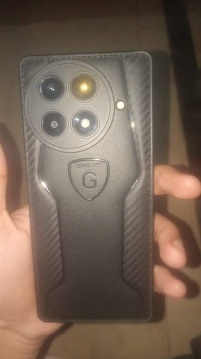 Tecno CAMON 30S