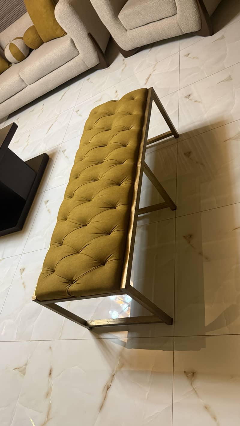 Puffy stool 1