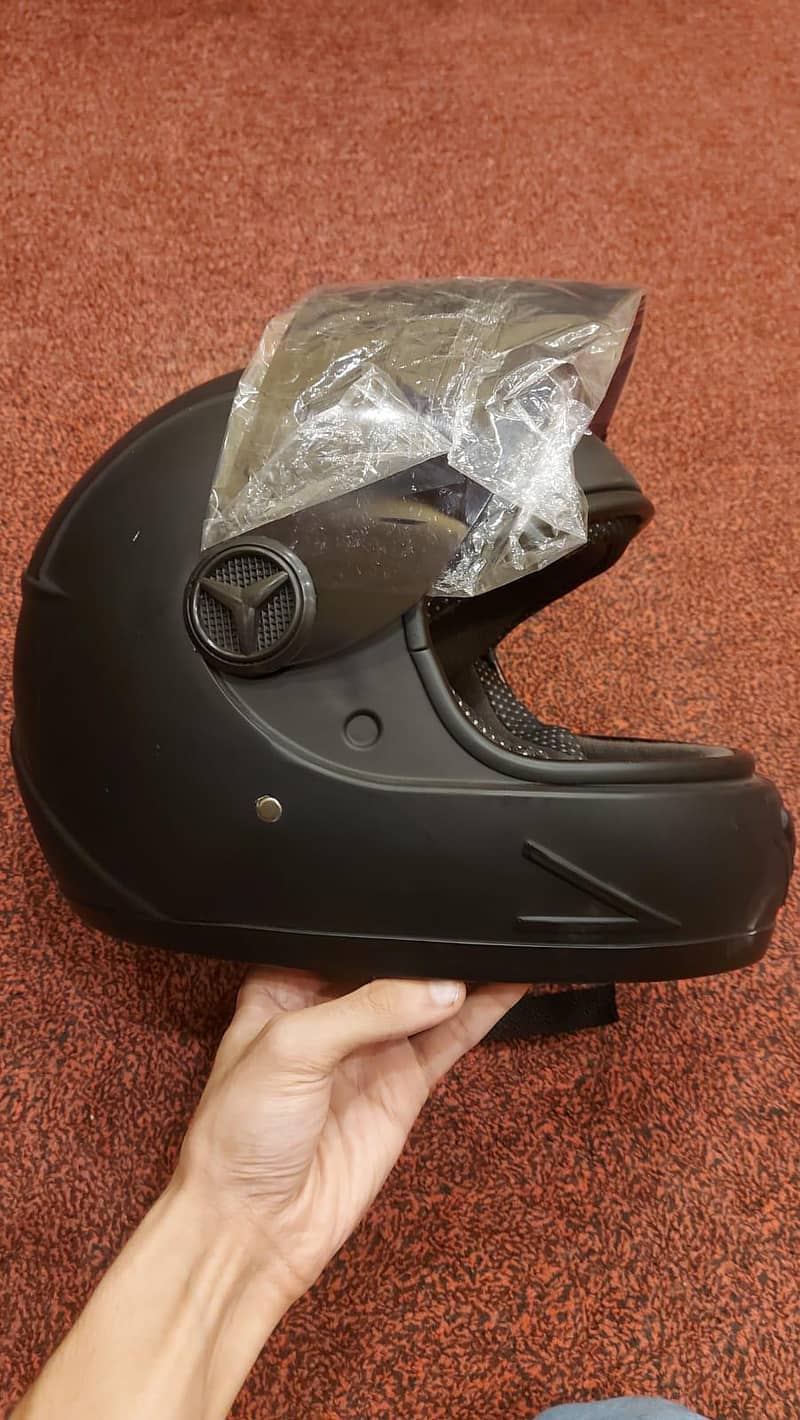 helmet 2
