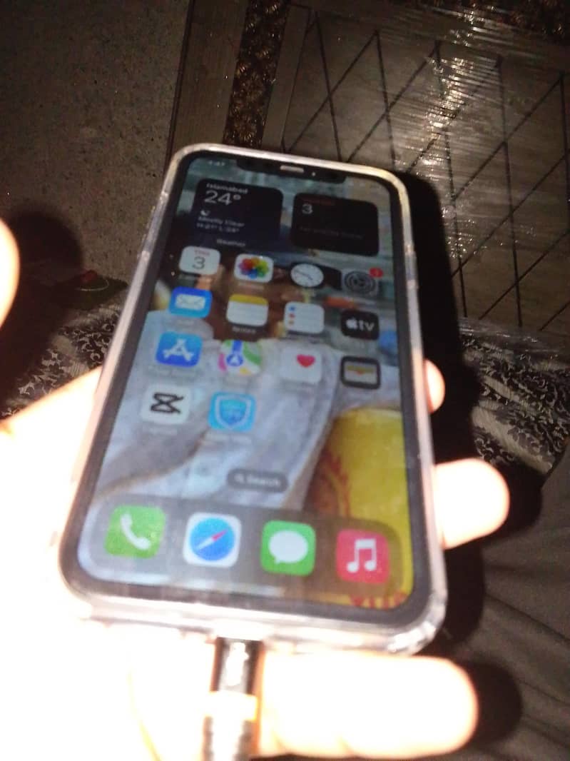 Apple iPhone 11 1