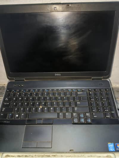 Dell Laptop i5 4th Gen / 2Gb Graphics Card