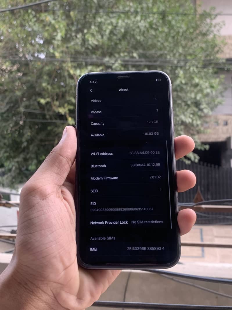 Apple iPhone 11 6