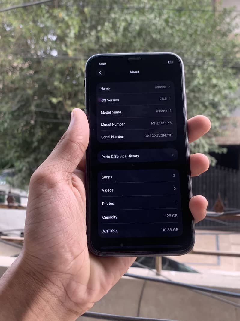 Apple iPhone 11 7