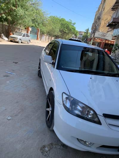 Honda Civic Prosmetic 2004
