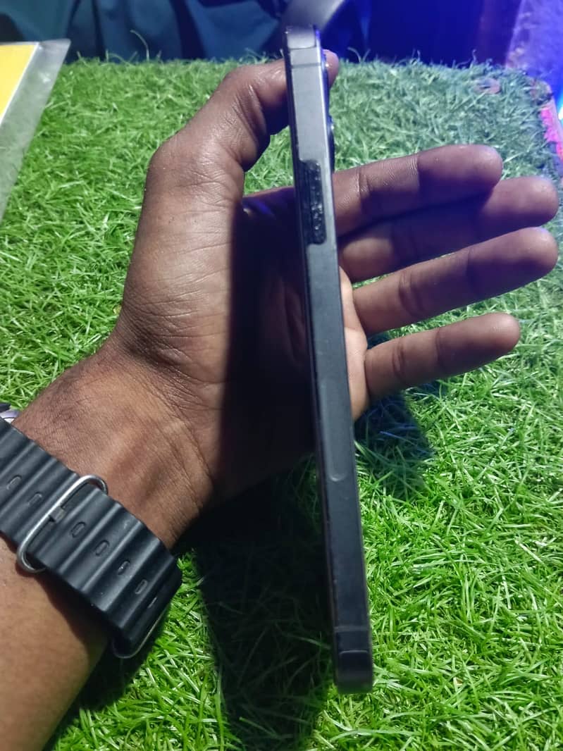 Apple iPhone 12 Pro 6