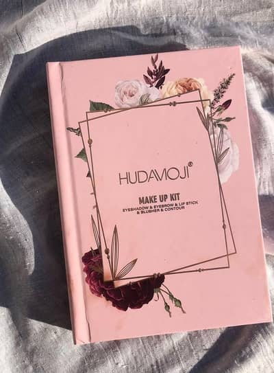 All-in-one makeup book/kit 