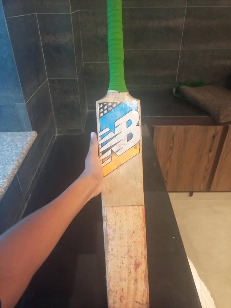 NB bat 0