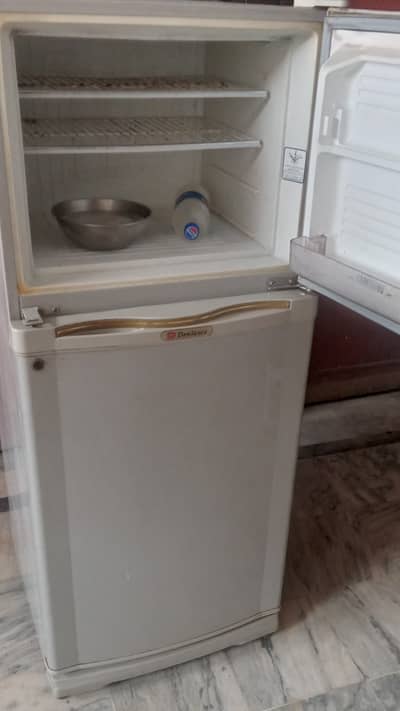 Refrigerator for sale