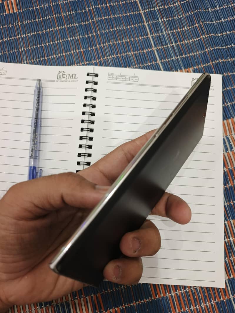 Note 10 Plus official 6