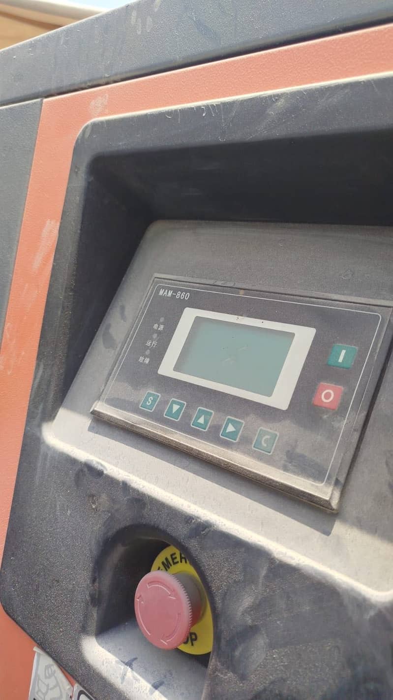 Air screw compressor 2