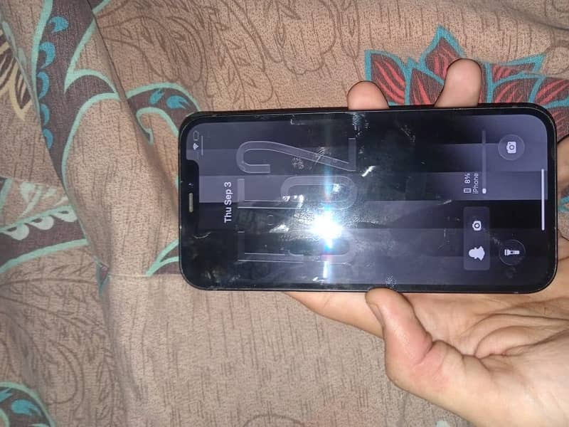 iphone 12 3