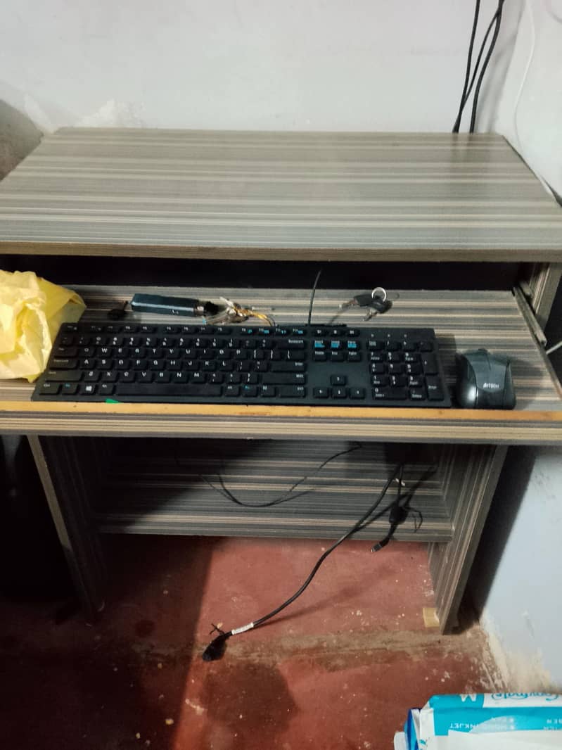 computer table 2