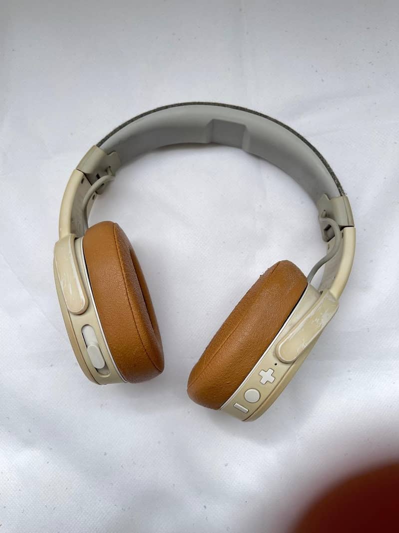 Skullcandy Crusher Wireless  3