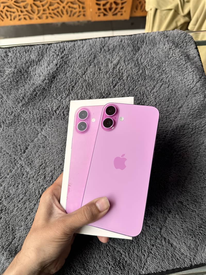Apple iPhone 16 Plus 6