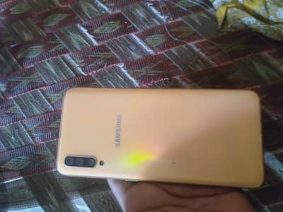Samsung Mobile A70 exchange possible