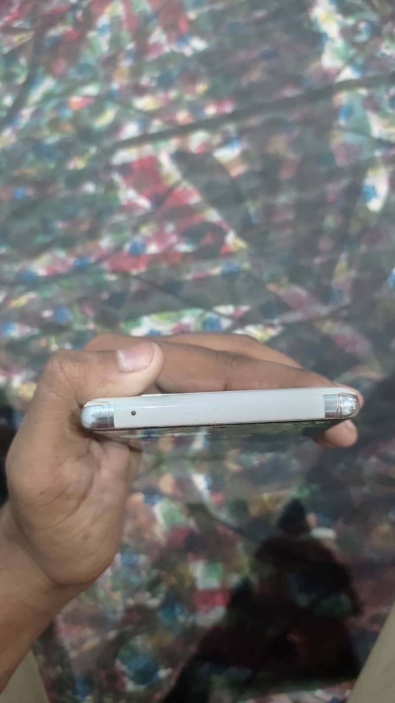 Google Pixel 6 Pro 2