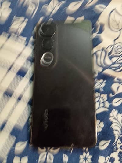 Vivo V50 Lite