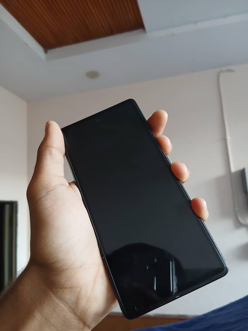 Google Pixel 7a 1