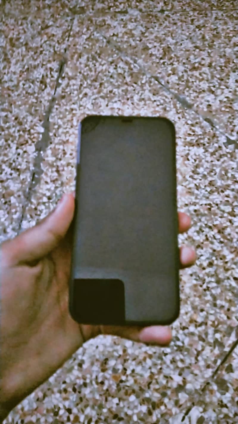 Apple iPhone 12 3