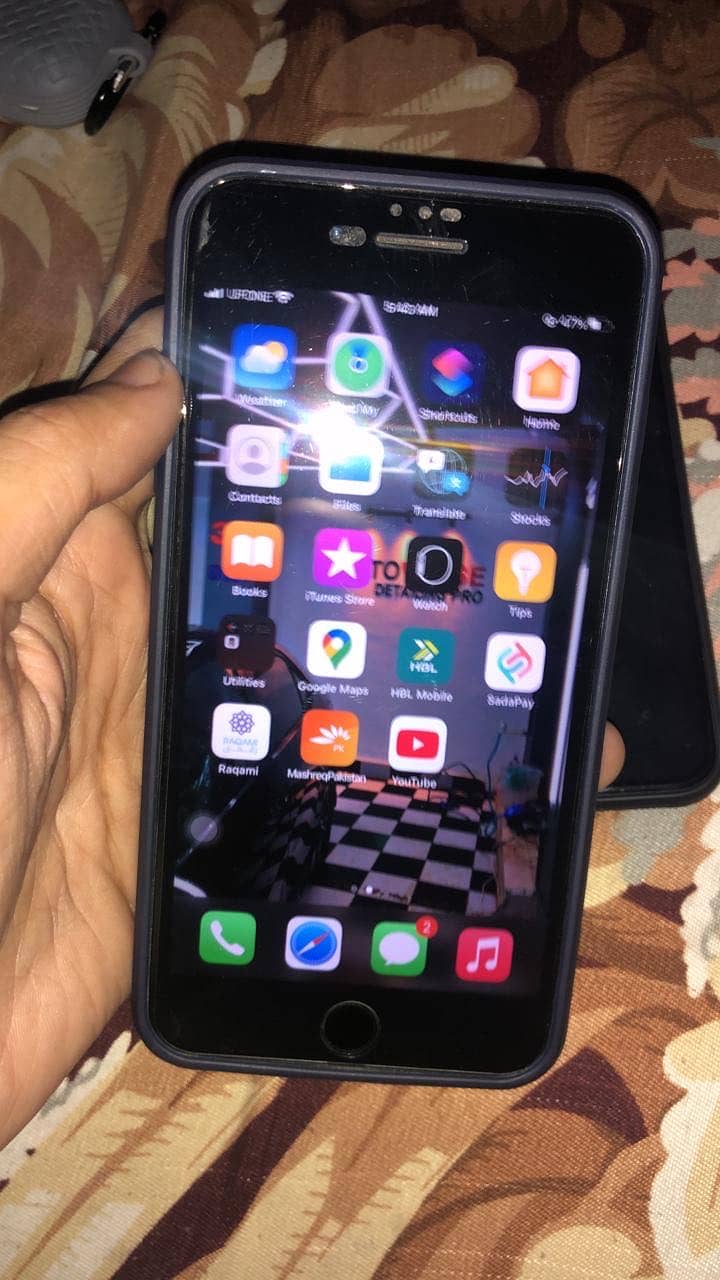 Apple iPhone 7 Plus black 1