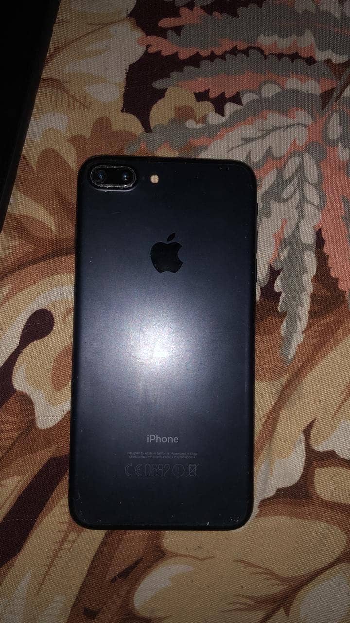Apple iPhone 7 Plus black 8