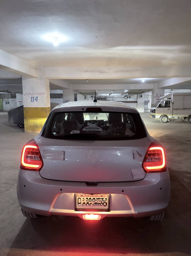 Suzuki 12